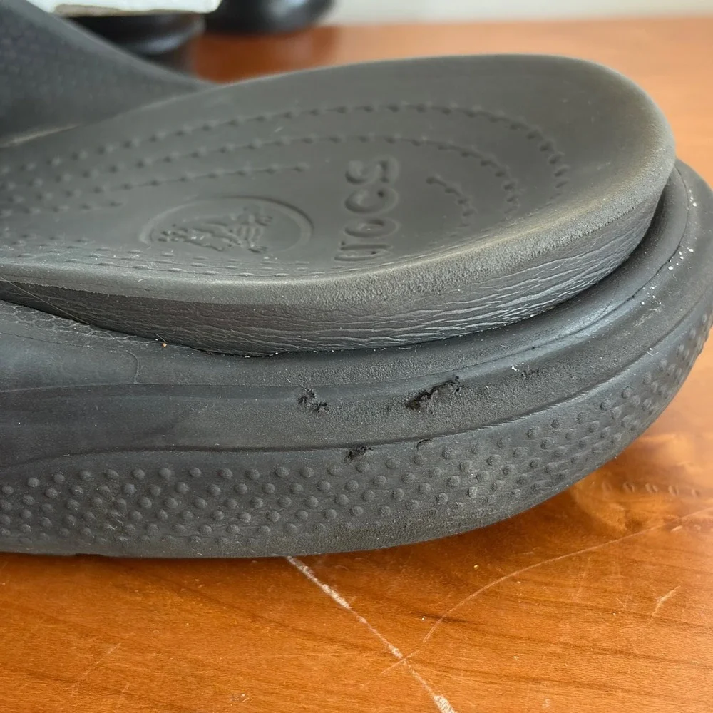 Crocs Baya II Slide Sandals Black Mens 10 Womens 12 Athletic Slip On Shoes